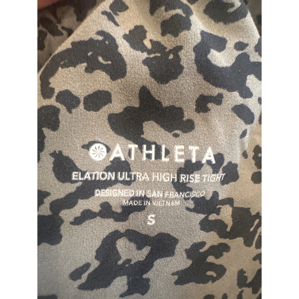 Athleta Elation Ultra High Rise Tight Grey Leopard atheltic Legging Womens Small - Picture 7 of 7